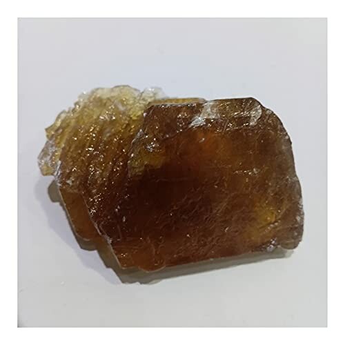 Brun mineralsten på vit bakgrund.