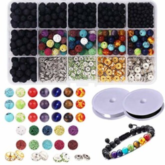 Smyckestillverkningskit med olika pärlor och tillbehör