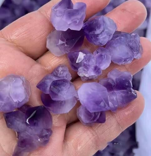 Rå kristallmetyst blomma ametist