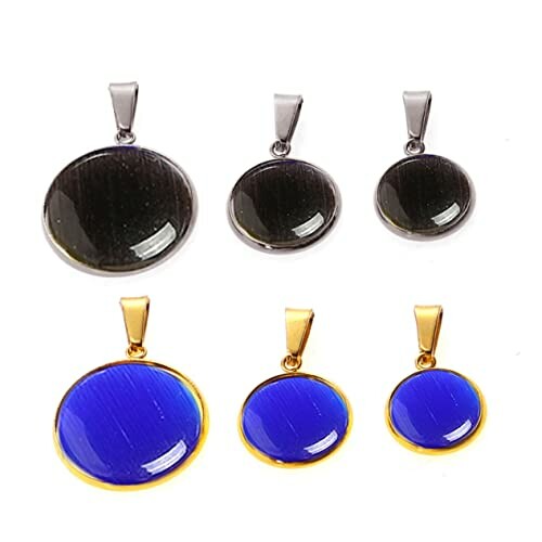 Runda hängsmycken i olika färger och storlekar.