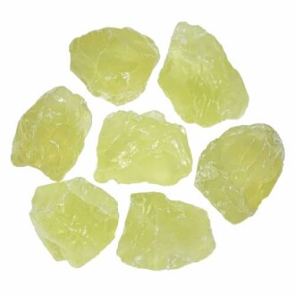 Sju gula råa ädelstenar